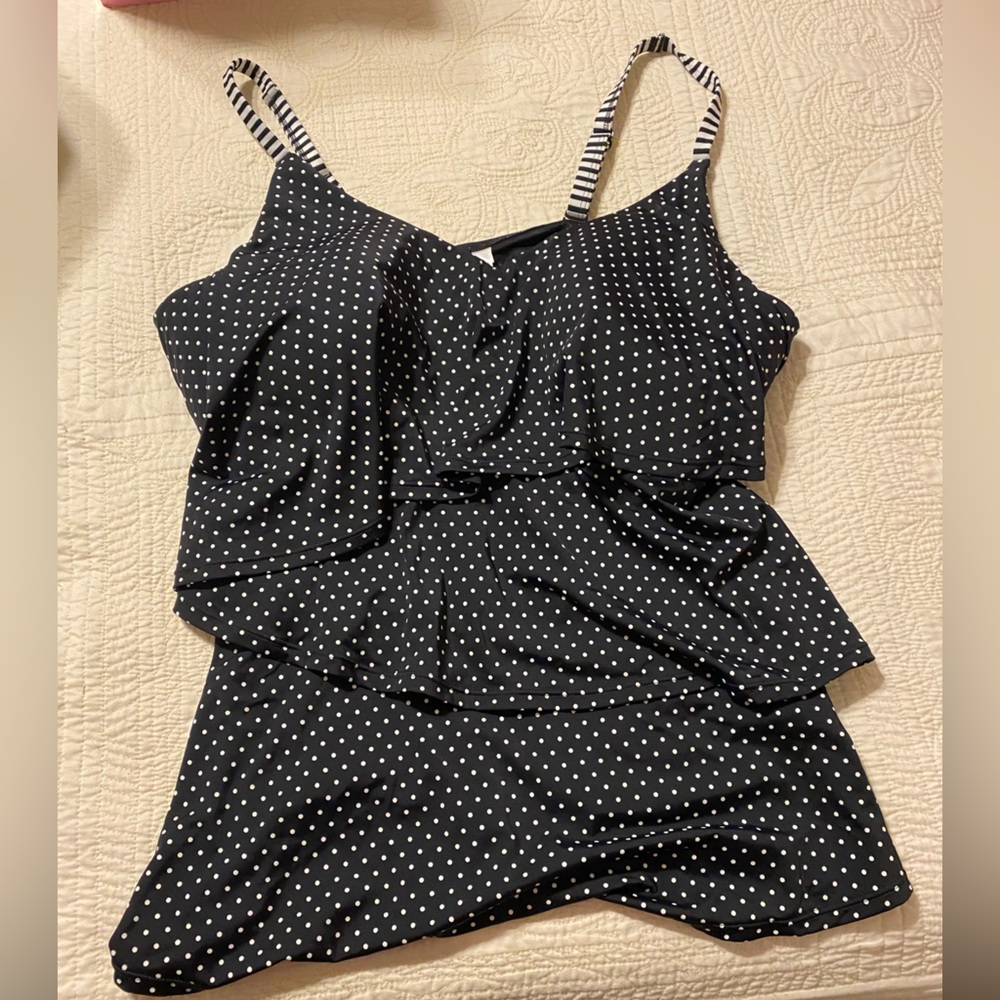 Swim by Cacique 22W Black Pok-a-dot Swimsuit Top Women’s Plus Size